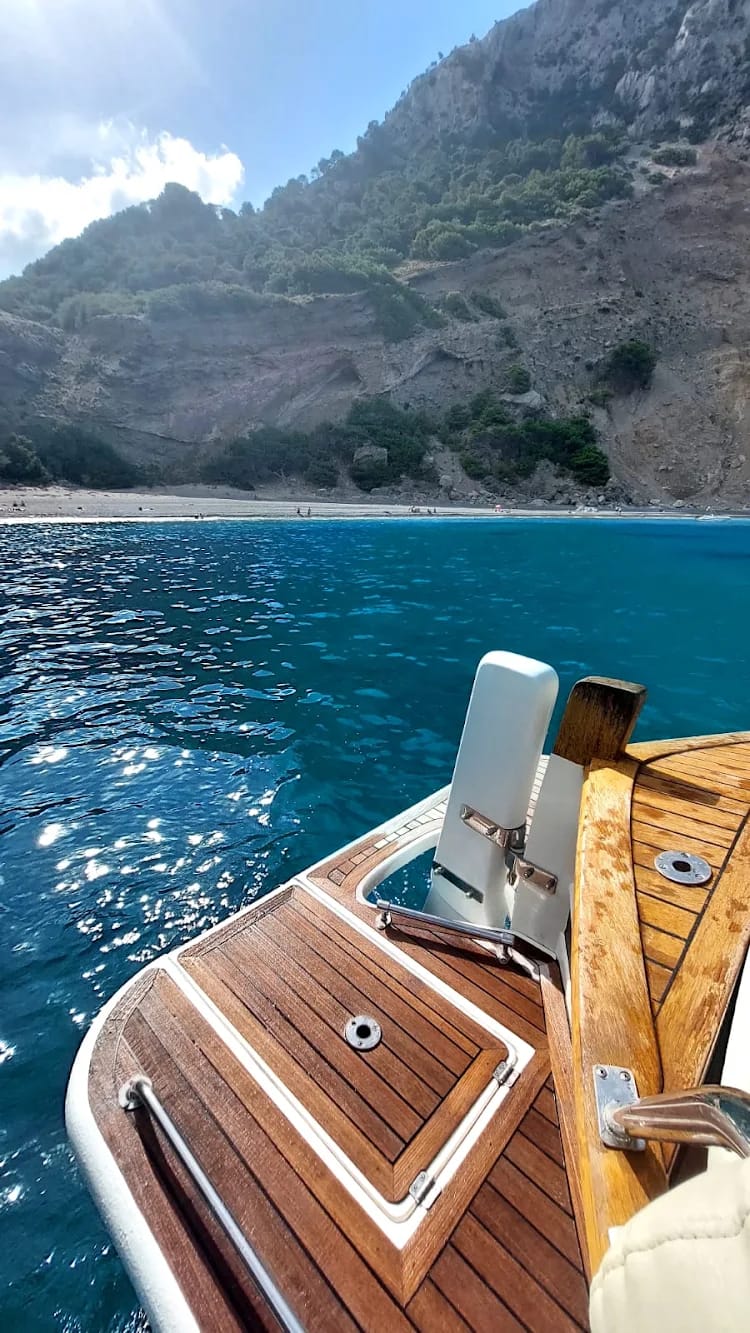 Barco privado — Experiencia en tapas (2.5h)
