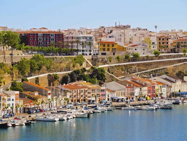 Vuelta Isla Menorca + Ruta guiada directo puerto